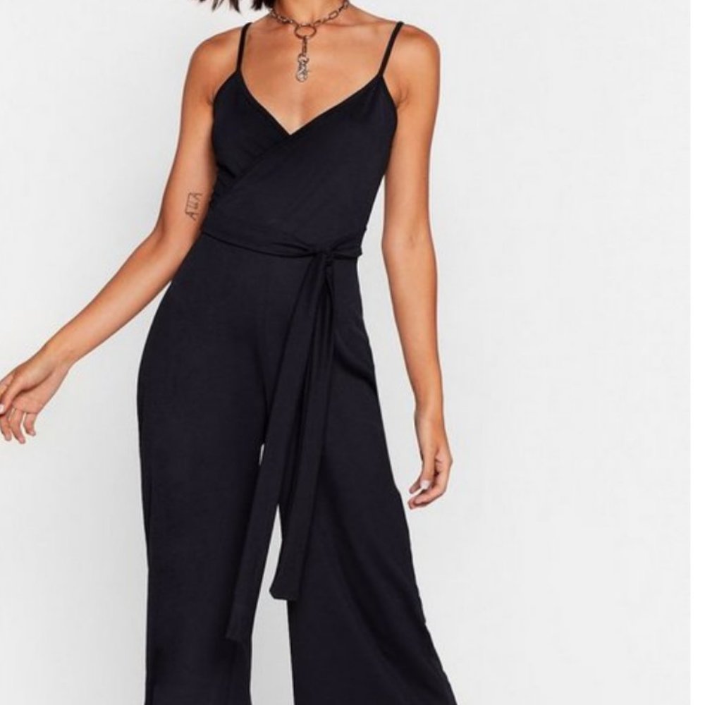 NWOT Tie Waist Jumpsuit